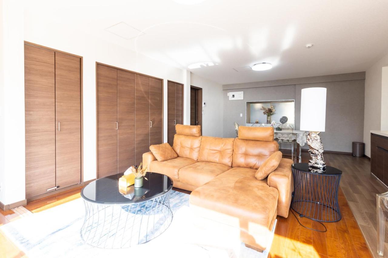 Keiko's Oceanfront Villa: Exclusive Luxury with Panoramic Sea Views Fukuoka  Exterior photo