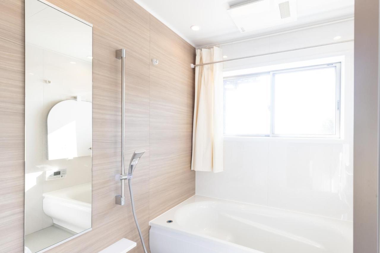 Keiko's Oceanfront Villa: Exclusive Luxury with Panoramic Sea Views Fukuoka  Exterior photo